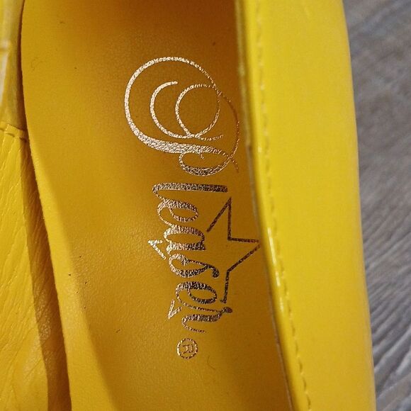 Pleaser Milan-01 patent yellow pointed toe 4.5" stiletto heels Sz 10 NWOT - Picture 10 of 11